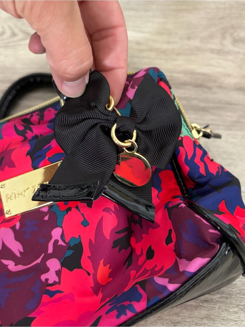Betsey Johnson Mini Satchel Floral Pink Bow Bag Top Handle extra small - Picture 4 of 13